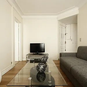 Apartament Bridgestreet Champs-elysees, Paryż