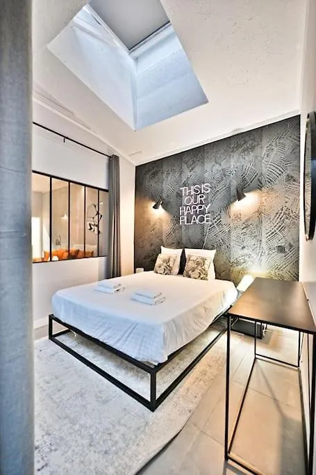 Appartement Style Industriel Au Coeur Du Sentier - V Paris France